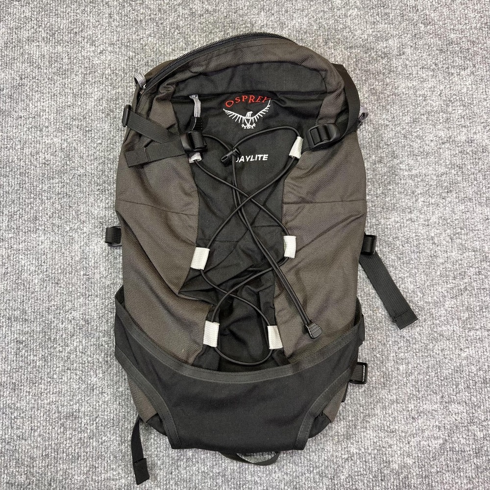 Osprey Daylite Backpack Black 18" Travel Hiking Bag Daypack Soft Case Nylon